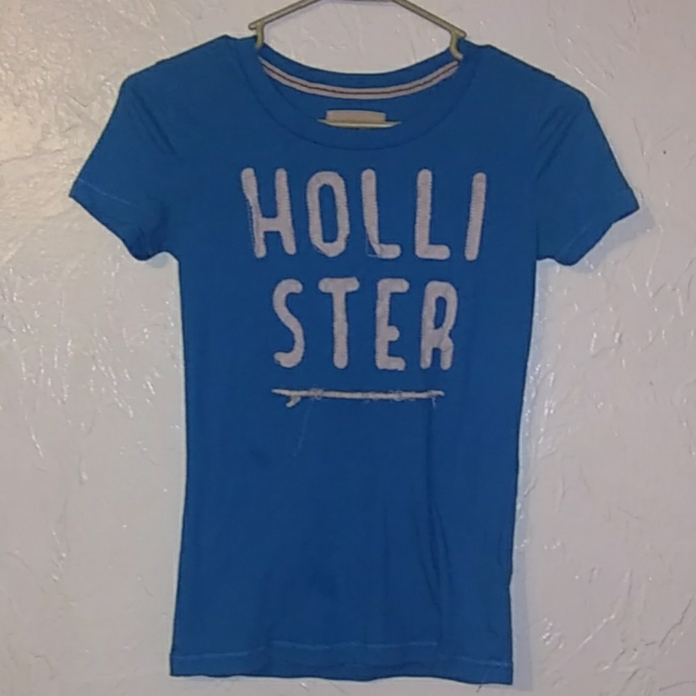 🏖clearance!! 3/$12 women's hollister tee size XS